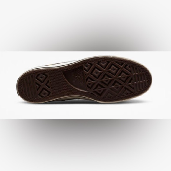 Classic Converse High Tops Unisex - Picture 4 of 7